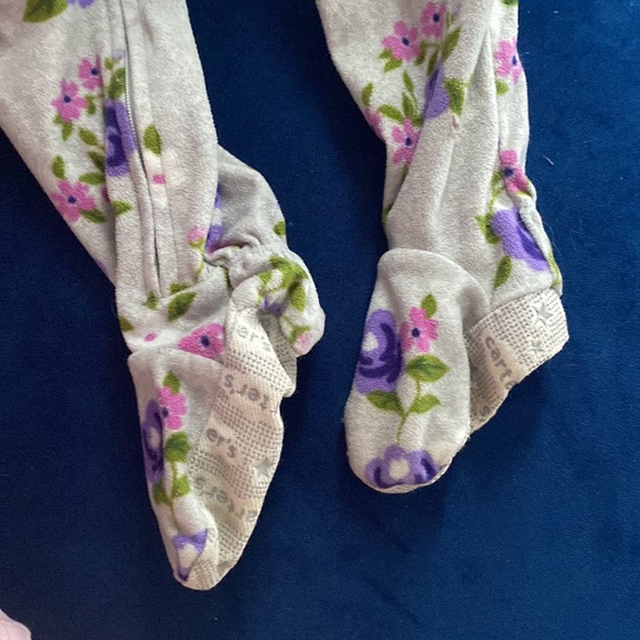 Toddler footsie - 18 months used 1 time - flannel - Picture 2 of 3
